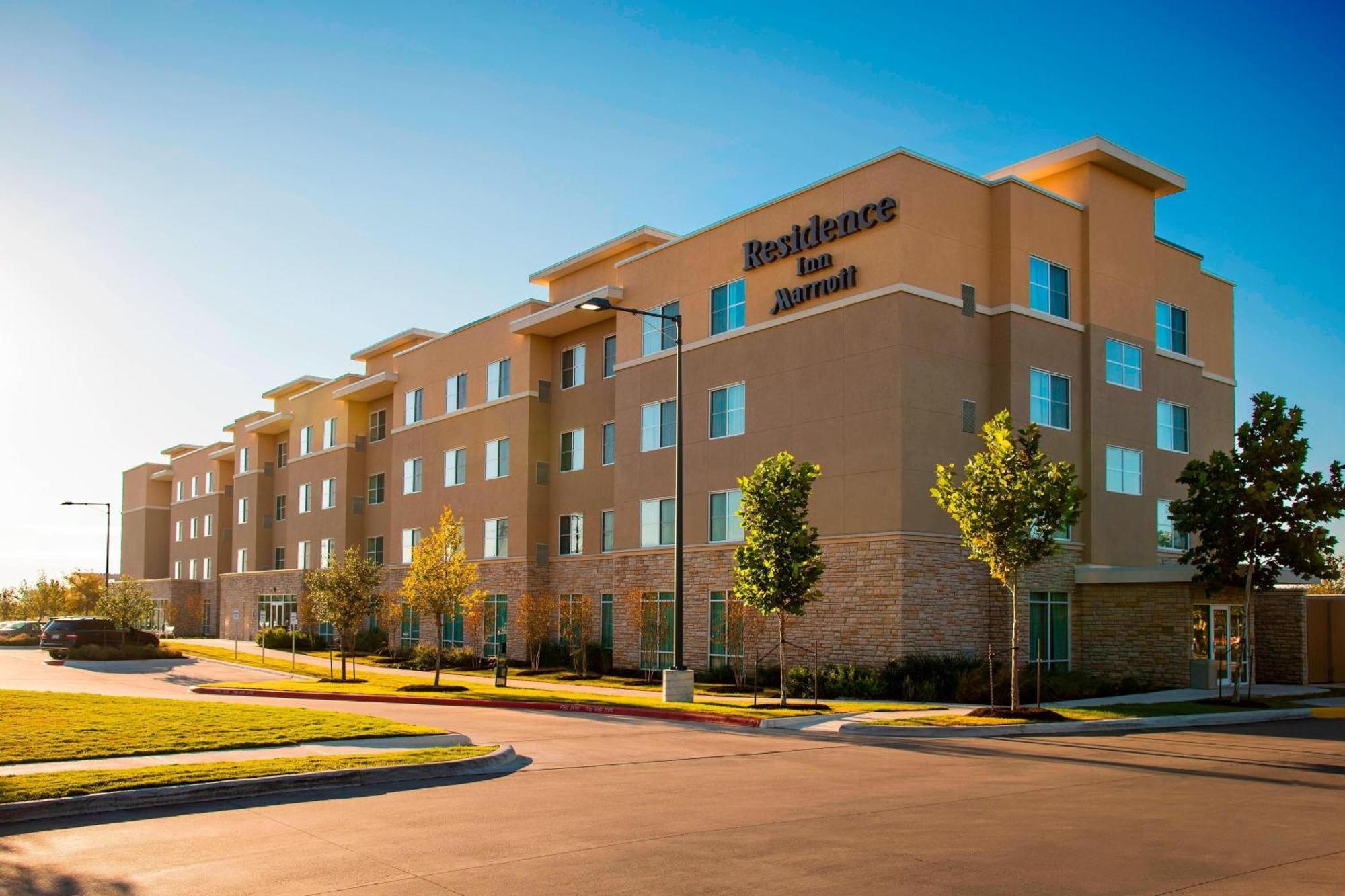 Residence Inn By Marriott Austin - University Area Екстер'єр фото
